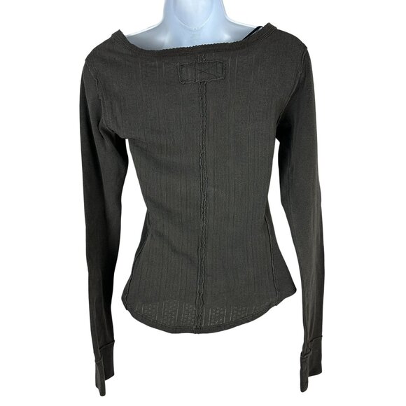 We The Free Size XS Charcoal Gray Ribbed Button-Front Long Sleeve Top - Picture 3 of 5
